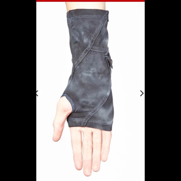TRIPP NYC NWTs OSFM Arm Warmers with Small Pocket Unisex Denim Blue Indigo - Picture 5 of 7